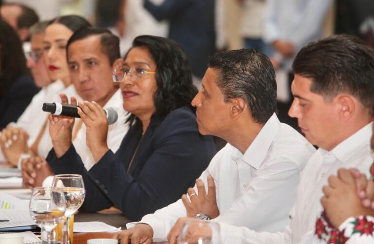 Signa Abelina convenio con sector empresarial por la reconstrucción de Acapulco