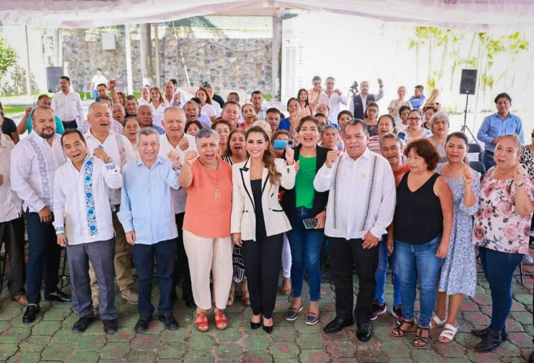 Evelyn Salgado garantiza justicia laboral a trabajadores de la educación con entrega de Estímulos a la Jubilación 2024