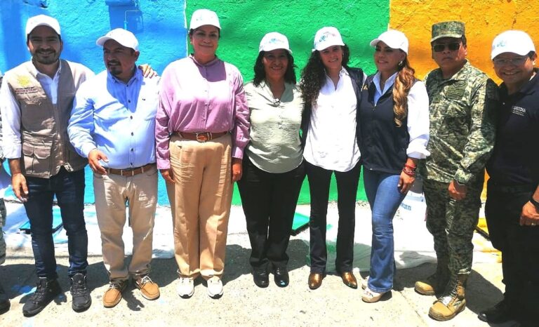 Participa Abelina López Rodríguez en arranque de “Juntos Pintemos Acapulco”