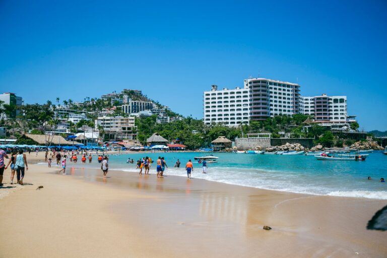 Resultado de las acciones de promoción de Evelyn Sagado, se prevé un excelente fin de semana largo en el puente patrio