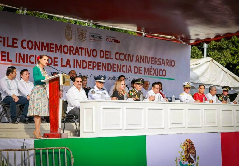 Reafirma Evelyn Salgado compromiso con la transformación de Guerrero al conmemorar el 214 Aniversario del Inicio de la Independencia de México
