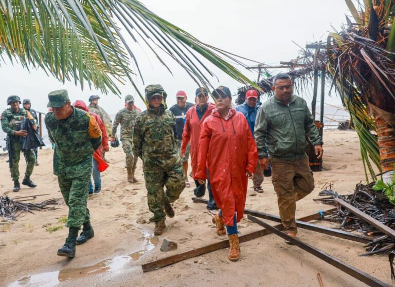 Toda la fuerza operativa del Gobierno de Guerrero se encuentra desplegada para atender la emergencia en la Costa Chica: Evelyn Salgado