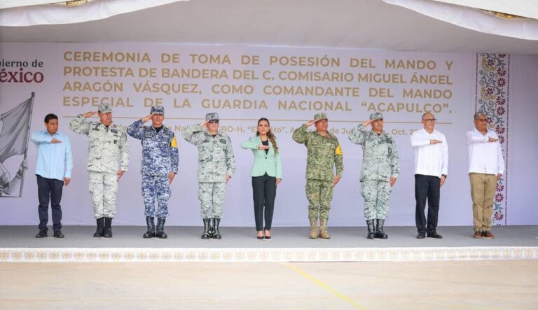 Asiste la gobernadora a la Ceremonia de Toma de Posesión y Protesta de Bandera del comandante del Mando Especial de la Guardia Nacional en Acapulco
