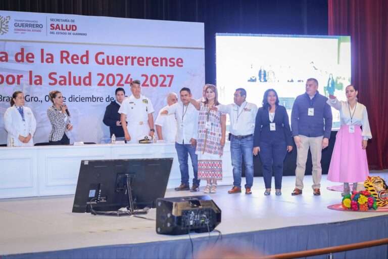 Evelyn Salgado toma protesta a la Red Guerrerense de Municipios por la Salud 2024–2027