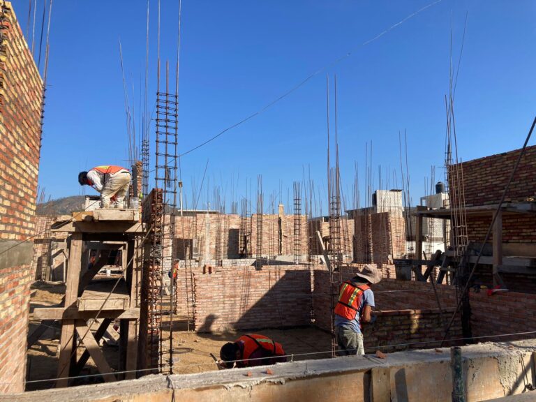 Avanzan los trabajos de construcción del Centro de Resguardo Temporal en Acapulco