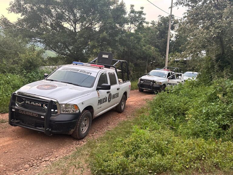 FGE Guerrero en coordinación con la Defensa, GN, SSyPC, FGR y SSP Guerrero ejecuta orden de cateo y detiene a doce presuntos generadores de violencia en Chichihualco