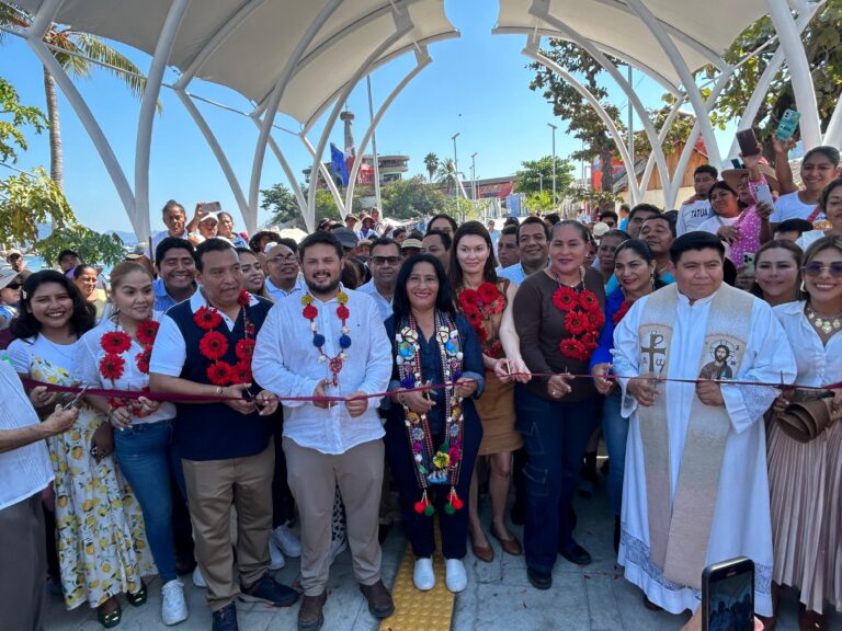 Inaugura Abelina López Rodríguez puente de Caleta-Caletilla