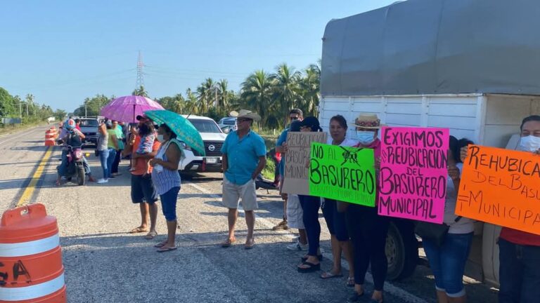 Llaman a la ciudadanía de Tecpan de Galeana a protestar contra basurero a cielo abierto