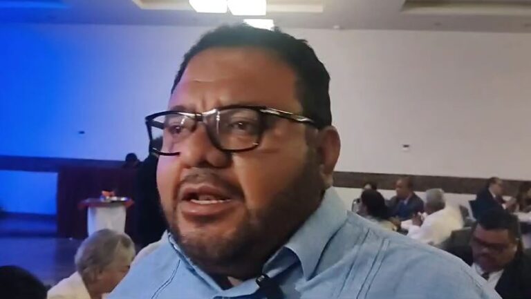 Prohibirán en Guerrero presentación de artistas que tocan narcocorridos