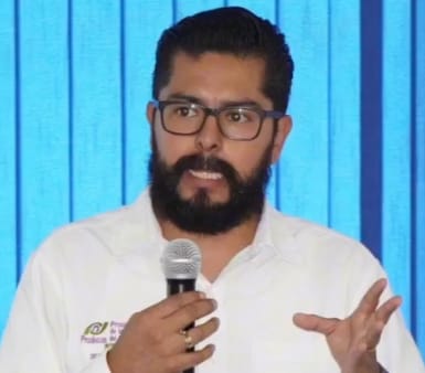 Se defienden contribuyentes de abusos del SAT, del IMSS, Infonavit y bancos