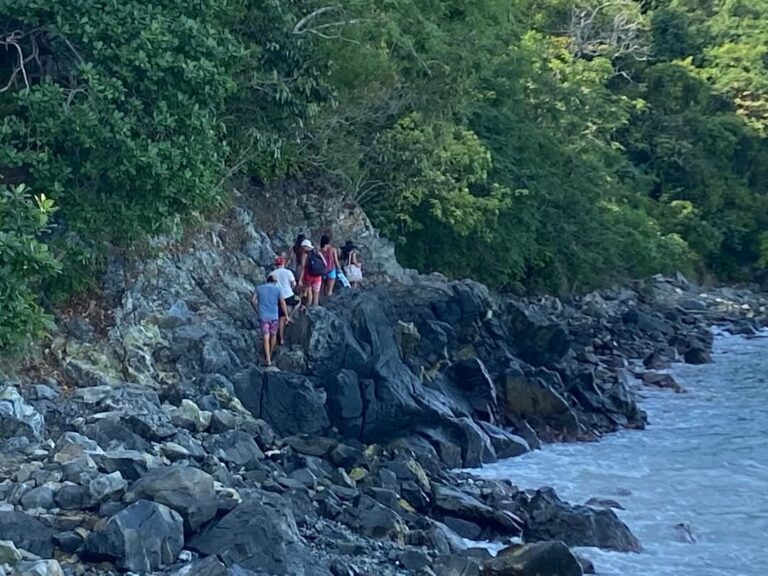 Perece ahogado un turista guanajuatense en playa Las Gatas, en Zihuatanejo