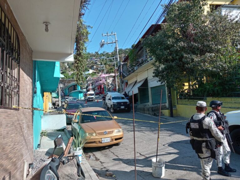 Asesinan a checadora de Urvan de la ruta Antorcha Revolucionaria