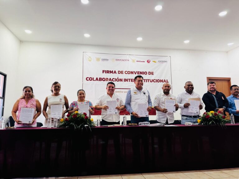 María Rojas firma convenio con ICATEGRO para impulsar la capacitación laboral en el municipio indígena