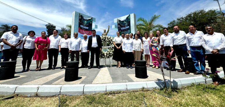 Asiste Manuel Añorve a la toma de protesta de Jaime Colón