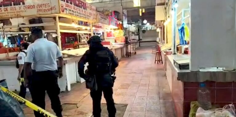 Matan a balazos a comerciantes en carnes de pollo y res en Chilpancingo