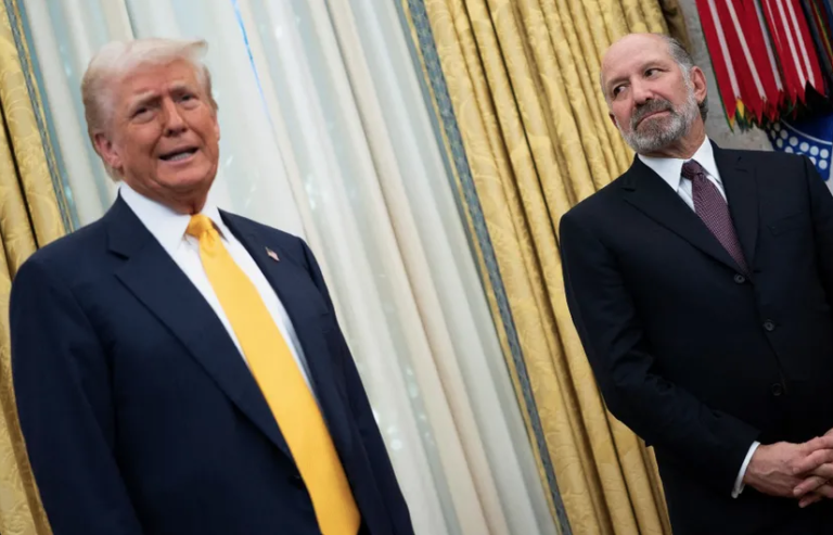 Aranceles contra México siguen en pie para el martes dijo Howard Lutnick