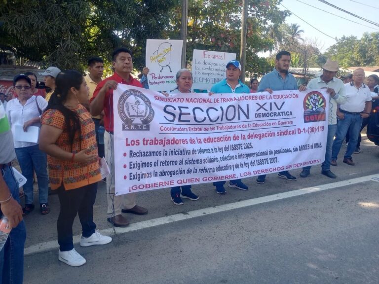 Maestros de CETEG y SENTE acuerdan paro de 72 horas ante reforma del ISSSTE