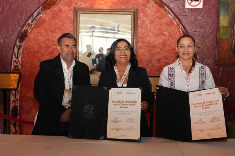 Signa Abelina López Rodríguez convenio con el estado de Puebla