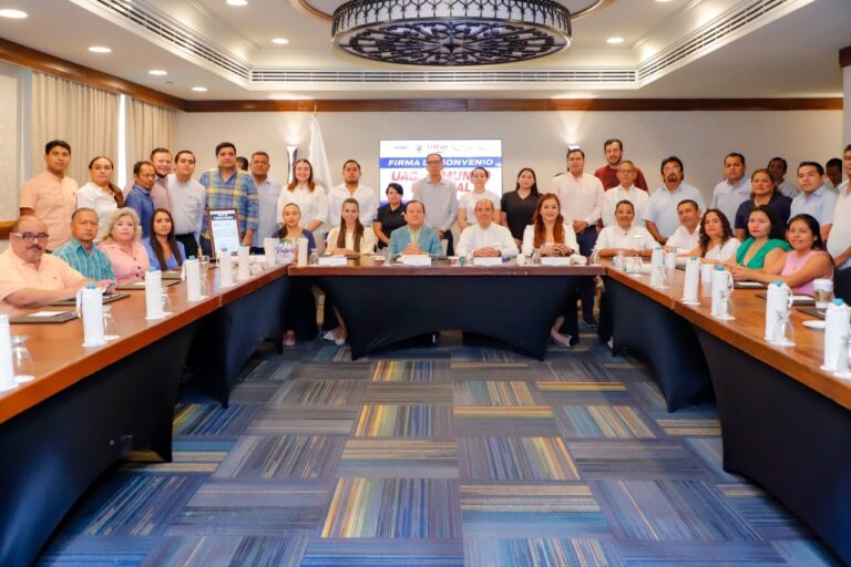 Fortaleceremos la formación de nuestros estudiantes de turismo a través de nuevas alianzas estratégicas: Javier Saldaña