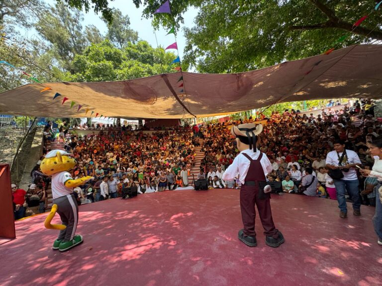 Celebra el Zoológico Zoochilpan a la niñez de Chilpancingo