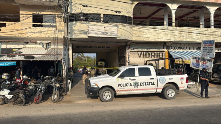 Acribillan a balazos a un hombre dentro de un taller de hojalatería en el poblado Llano Lago