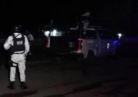 Balean a joven en colonia popular de Zihuatanejo