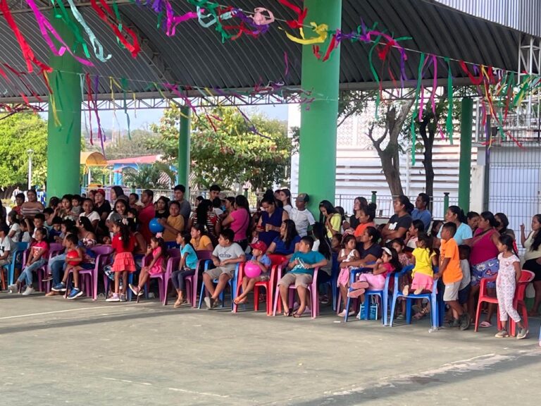Celebración del Día del Niño en Huajintepec, una fiesta inolvidable organizada por el Comisario Arnulfo Salinas