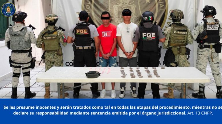 FGEGuerrero detiene a tres personas y asegura droga en Acapulco