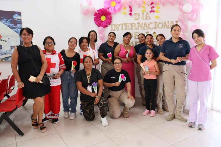 Imparte Cruz Roja Guerrero conferencia en prevención de enfermedades de la mujer adulta