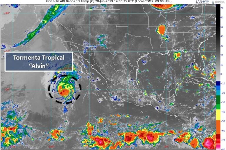 Se forma tormenta tropical “Alvin” en costas de Michoacán