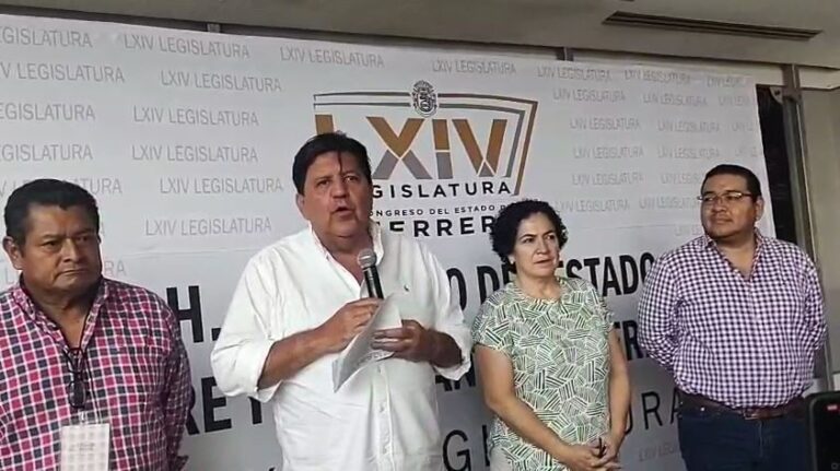 Funcionario que quiera seguridad y vehículos blindados que lo pague con su dinero: PRI