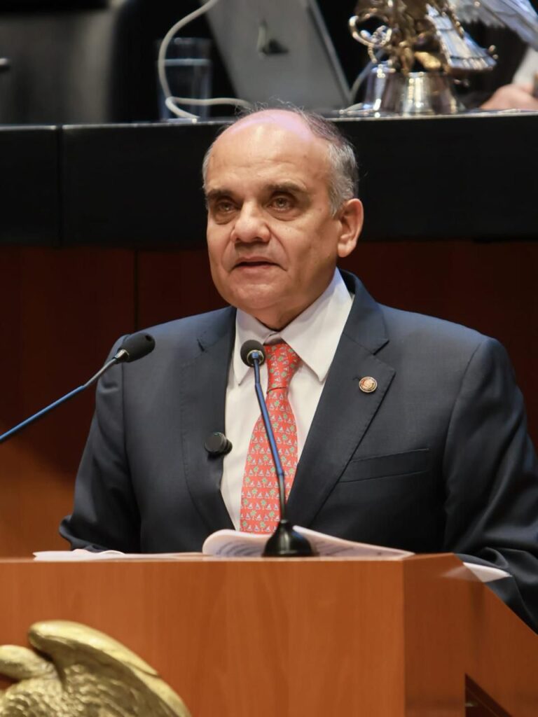 Se pronuncia Manuel Añorve contra impuesto del 5% a remesas que envían mexicanos desde Estados Unidos
