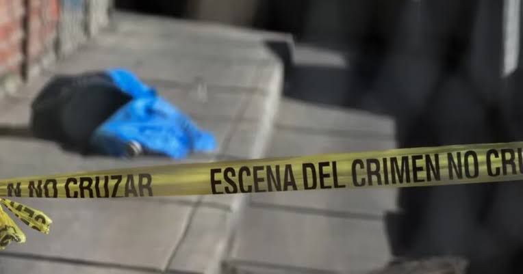 Atacan a balazos a hombre en el mercado de La Noria de Zihuatanejo