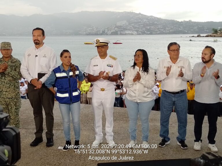 Marina participa en la “campaña Nacional de Limpieza de Playas y Costas en el estado de Guerrero