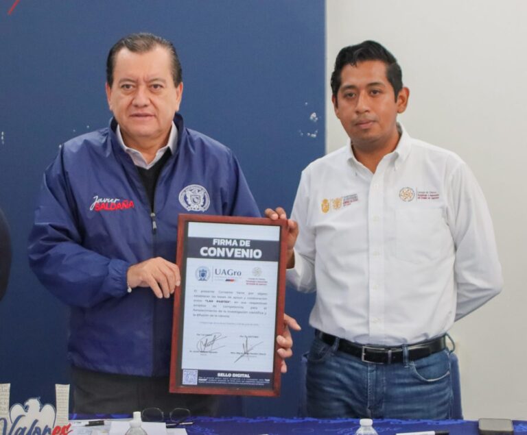 UAGro firma convenio con el COCYTIEG para fortalecer la investigación e inovacion en beneficio de su comunidad universitaria