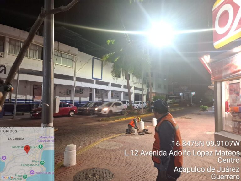 Rehabilita Gobierno Municipal alumbrado público de la avenida Adolfo López Mateos