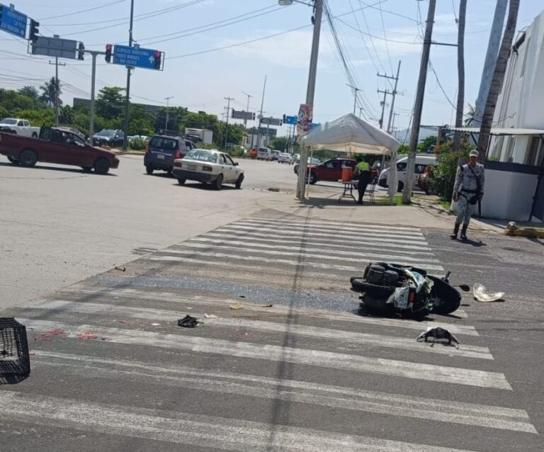 Un motociclista resultó lesionado tras ser arrollado en el bulevar de Las Naciones