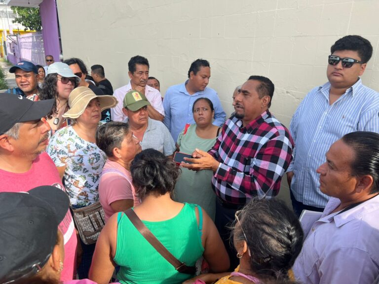 CAPAMA atiende de inmediato a vecinos de la colonia Morelos