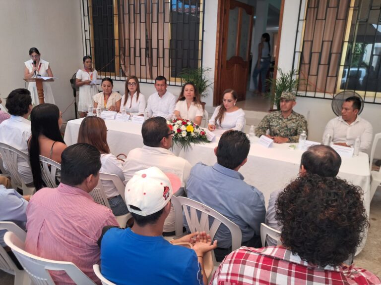 Inaugura Cecilia Narciso Gaytán, las nuevas oficinas de la delegación regional de los Derechos Humanos en Tecpan