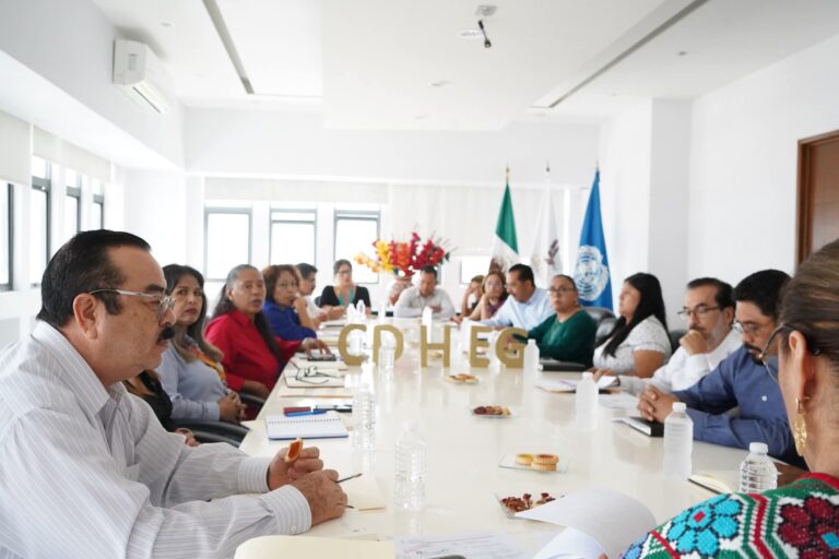 Se reúne presidenta de la CDHEG con las y los titulares de las distintas áreas que integran la institución