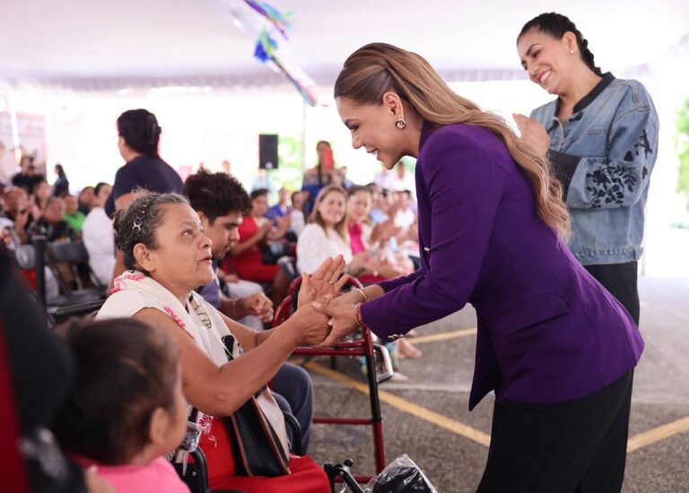 Con justicia social Evelyn Salgado transforma vidas con la entrega de aparatos funcionales del DIF Guerrero