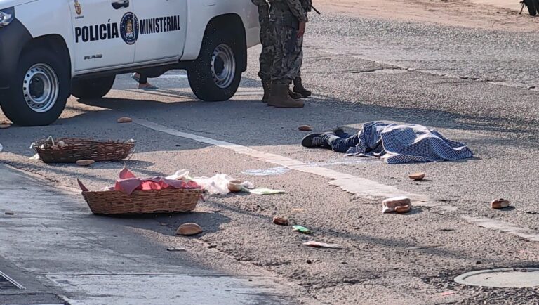 Fallece vendedor de pan atropellado en Acapulco; conductor se da a la fuga
