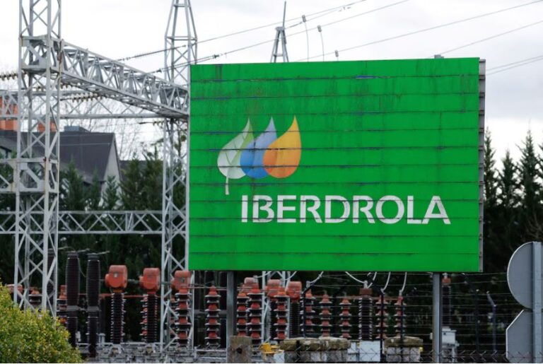 Sheinbaum afirma que Iberdrola no debería irse de México y niega inseguridad jurídica