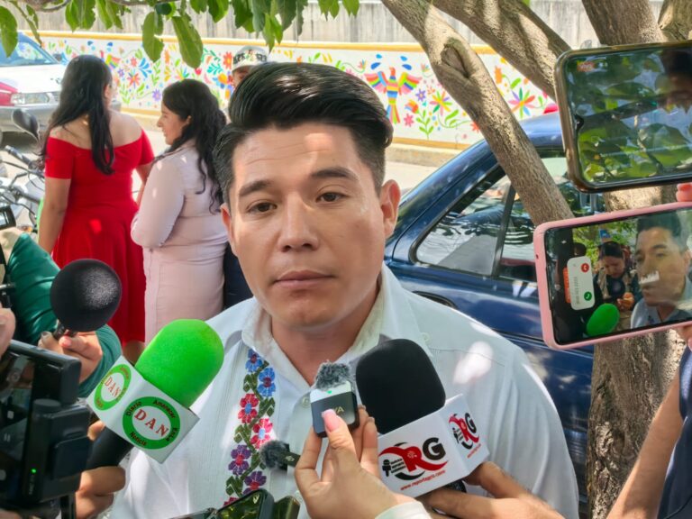 Jacinto González asegura que continuará al frente de Morena en Guerrero