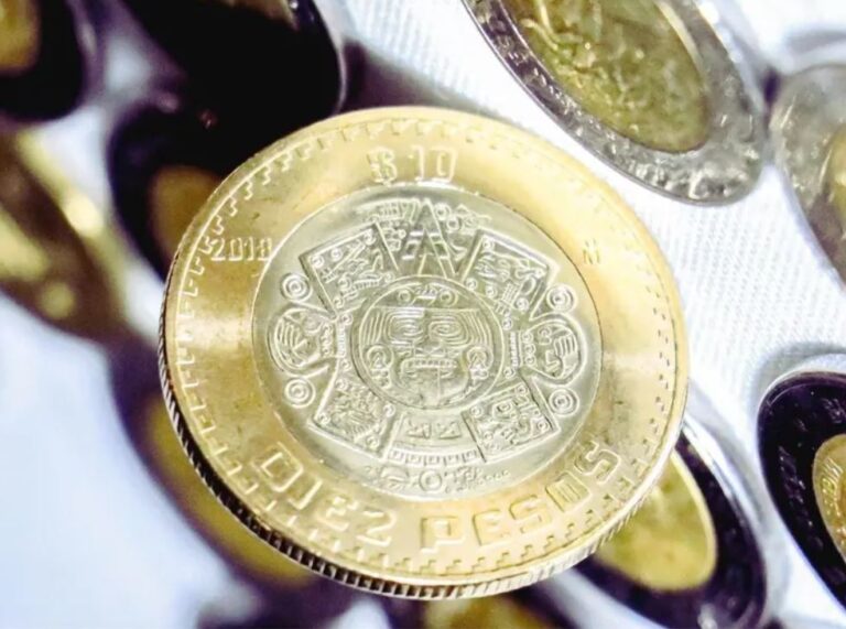 Tras acuerdo EU-Japón, peso mexicano ganó otros 10 centavos frente al dólar