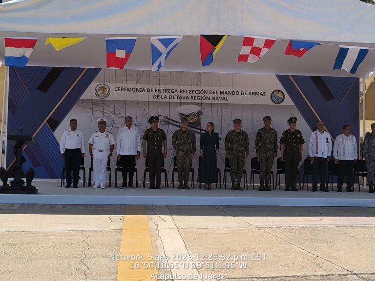 Se lleva a cabo Ceremonia de Entrega-Recepción de Mando de Armas de la Octava Región Naval
