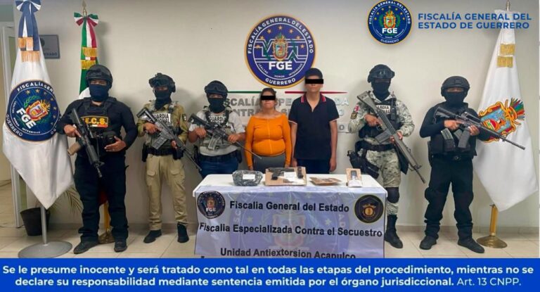FGEGuerrero detiene a dos personas por extorsión en Acapulco