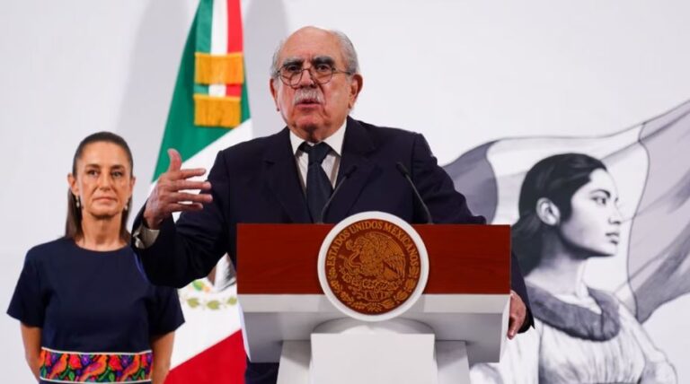 Pablo Gómez deja la UIF: Encabezará Comisión Presidencial para la reforma electoral de Sheinbaum