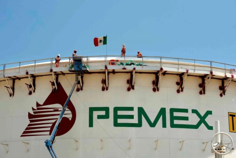 Sobornos a Pemex: EU señala a dos empresarios mexicanos por contratos millonarios