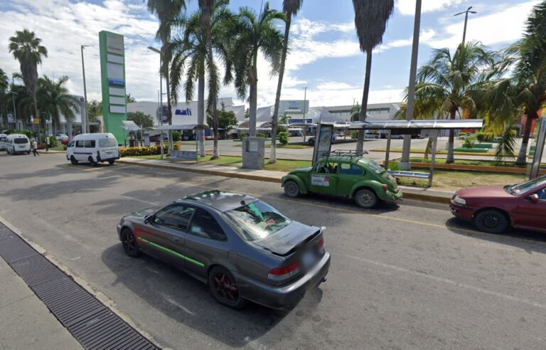 Civiles armados pretendían llevarse los cajeros automáticos en la sucursal bancaria Banamex en la unidad habitacional Luis Donaldo Colosio